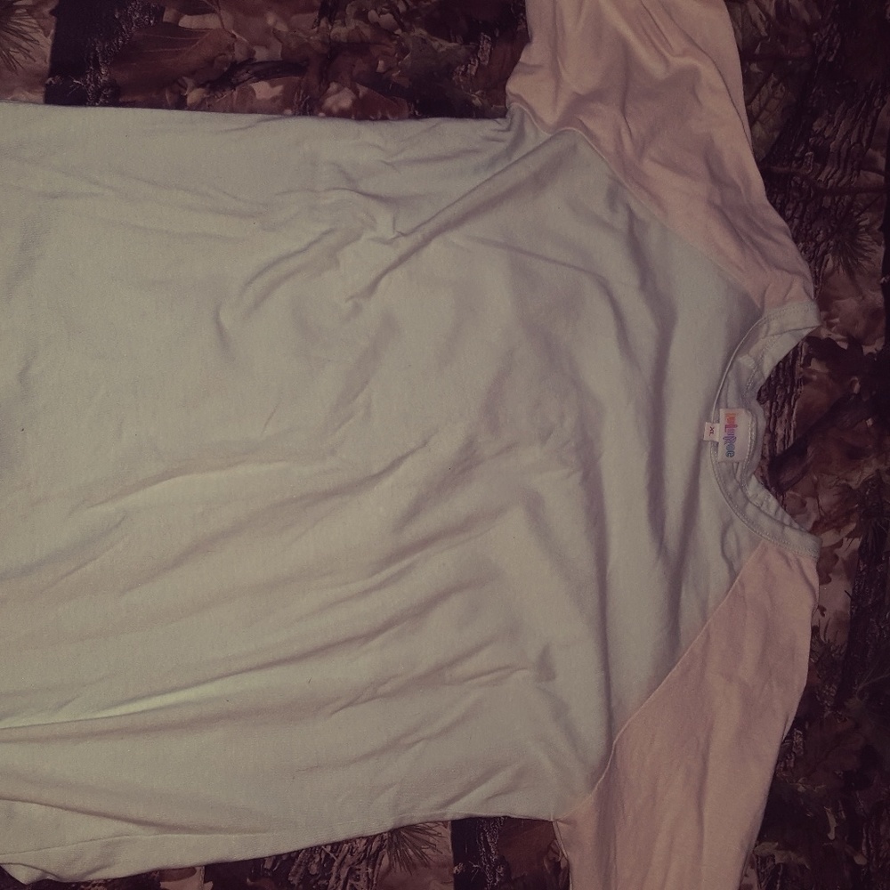 Lularoe shirt